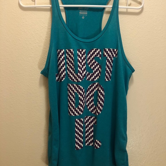 Nike Racerback Tank - Picture 4 of 4